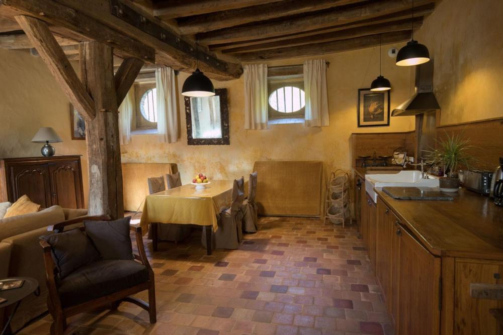 Domaine Du Ris De Feu Chambres D'Hotes De Charme Chalais  Экстерьер фото
