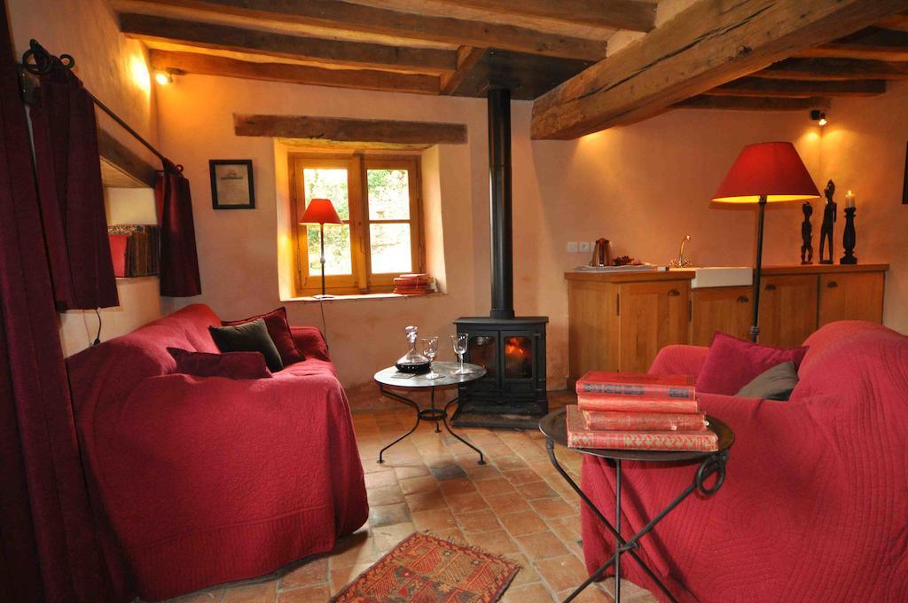 Domaine Du Ris De Feu Chambres D'Hotes De Charme Chalais  Номер фото
