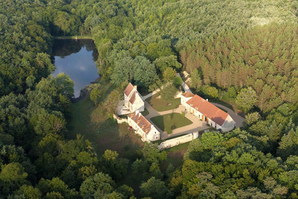Domaine Du Ris De Feu Chambres D'Hotes De Charme Chalais  Экстерьер фото